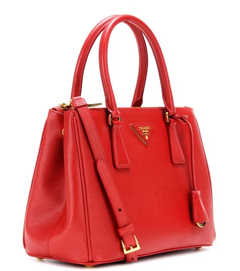 Prada Shoulder Bag Red/Gold Metal Fittings 1Bh130 Leather Ladies